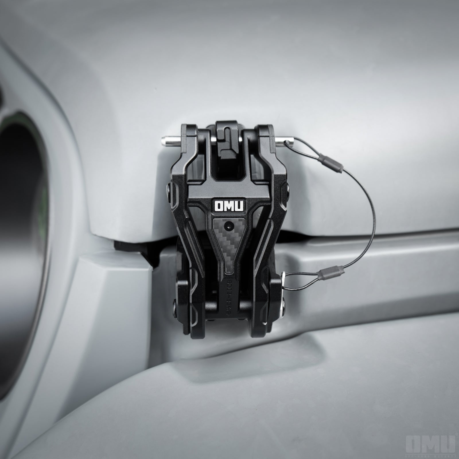 — Material — - image 3