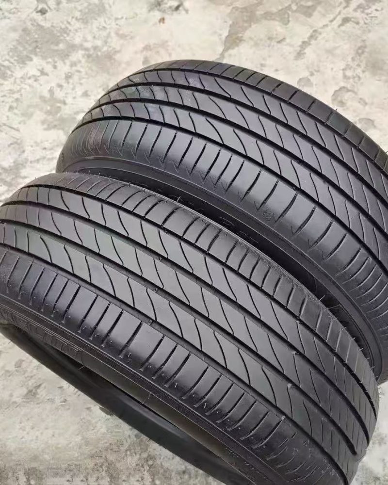 Hot-Selling Brand-New PILOT SPORT Ev Tires, Size 275/ 50-R21.