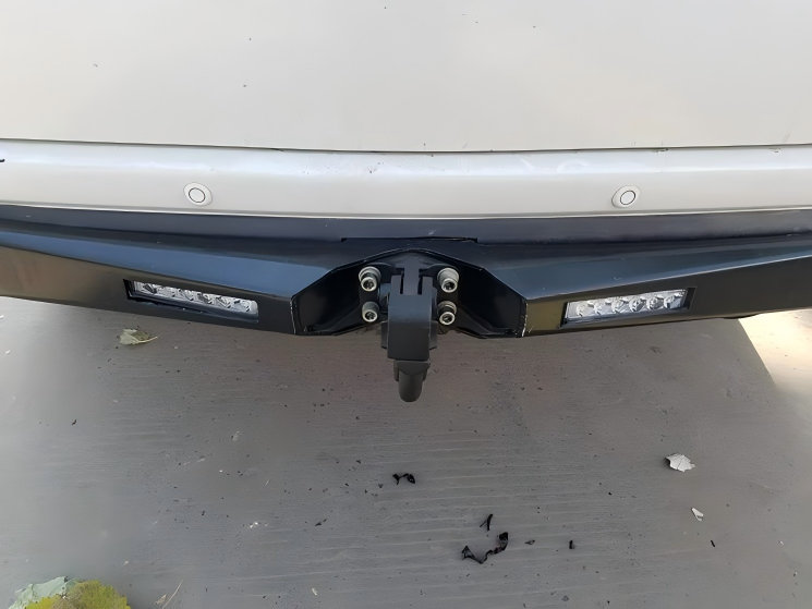 Inner Hidden Rear Tow Bar With Built in Tow Hitch Anti Collision Bumper for Pajero Sport Offroad Exterior Mod Parts