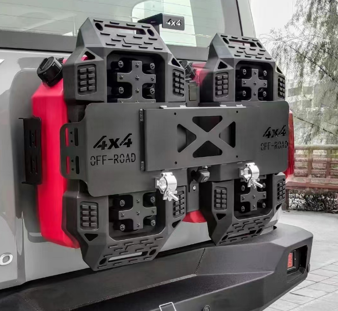 Popular 4X4 Accessories Black Storage Boxes Replacement Iron Tool Box for Tank 300 4x4 Offroad Exterior Accessories