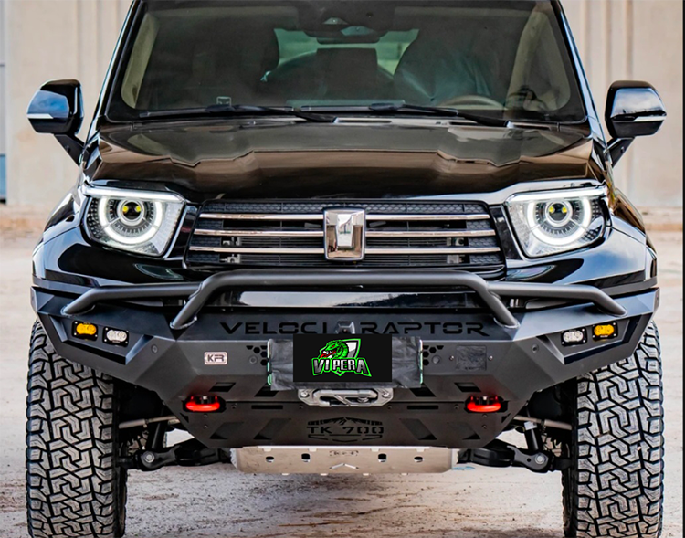 Tank 700 Modified Carbon Steel Black Front Bumper with Hennessey Bull Bar and Winch-Style Anti-Collision New